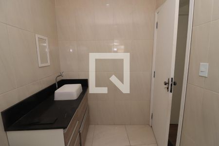 Casa à venda com 320m², 4 quartos e 1 vagaBanheiro da Suíte