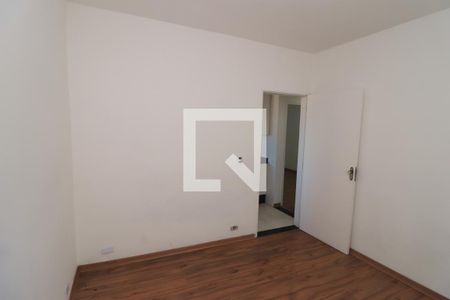 Quarto 2 de casa à venda com 4 quartos, 320m² em Vila Esperança, São Paulo