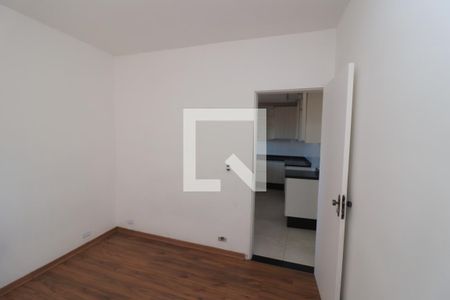 Quarto 2 de casa à venda com 4 quartos, 320m² em Vila Esperança, São Paulo