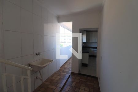 Casa à venda com 320m², 4 quartos e 1 vagaÁrea de Serviço