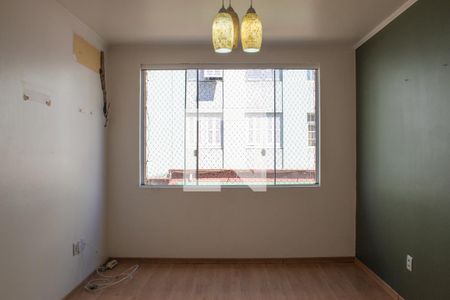 Sala de apartamento à venda com 2 quartos, 53m² em Medianeira, Porto Alegre