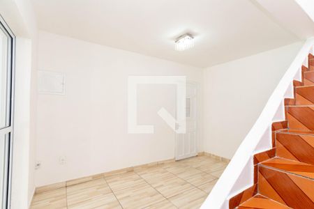 Sala de casa para alugar com 2 quartos, 100m² em Jardim Sueli, Guarulhos