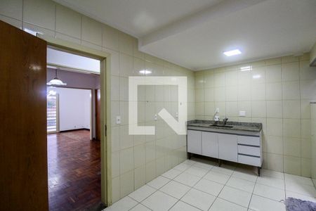 Casa à venda com 160m², 3 quartos e 2 vagasCozinha 
