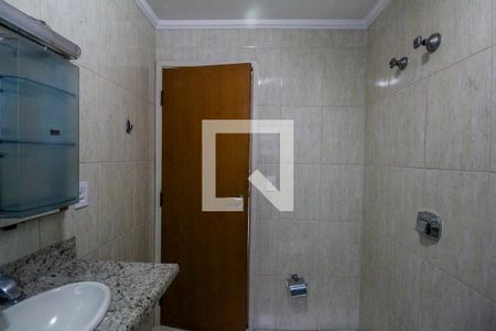 Casa à venda com 160m², 3 quartos e 2 vagasBanheiro
