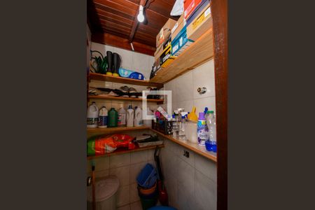 Casa à venda com 280m², 3 quartos e 3 vagasÁrea de Serviço