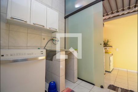 Casa à venda com 280m², 3 quartos e 3 vagasÁrea de Serviço