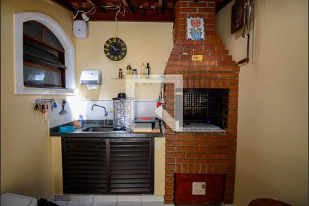 Casa à venda com 280m², 3 quartos e 3 vagasChurrasqueira