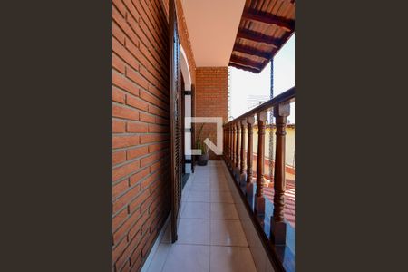 Casa à venda com 280m², 3 quartos e 3 vagasVaranda