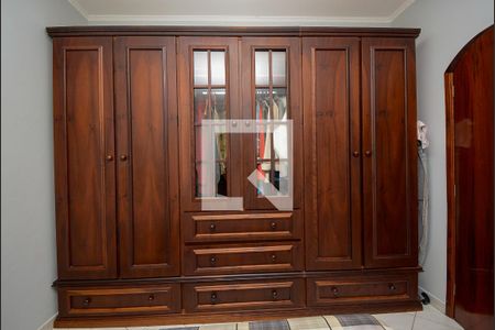 Casa à venda com 280m², 3 quartos e 3 vagasQuarto 2