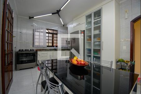 Casa à venda com 280m², 3 quartos e 3 vagasCozinha