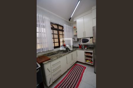 Casa à venda com 280m², 3 quartos e 3 vagasCozinha