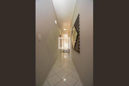 Casa à venda com 280m², 3 quartos e 3 vagasCorredor