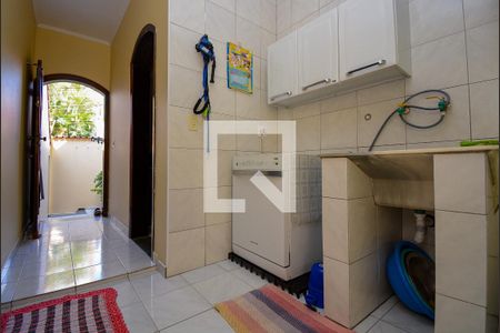 Casa à venda com 280m², 3 quartos e 3 vagasÁrea de Serviço