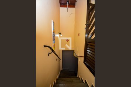 Casa à venda com 280m², 3 quartos e 3 vagasEscada