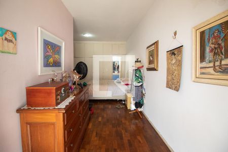 Apartamento à venda com 134m², 4 quartos e 3 vagasSuíte