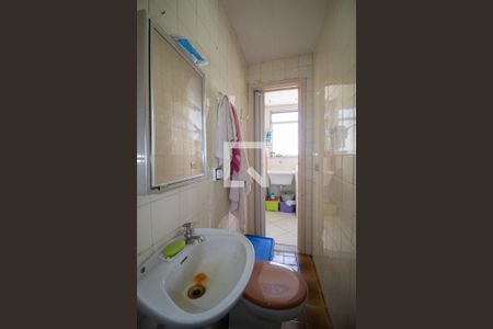 Apartamento à venda com 134m², 4 quartos e 3 vagasBanheiro de Serviço