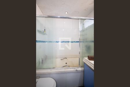 Apartamento à venda com 134m², 4 quartos e 3 vagasBanheiro da Suíte