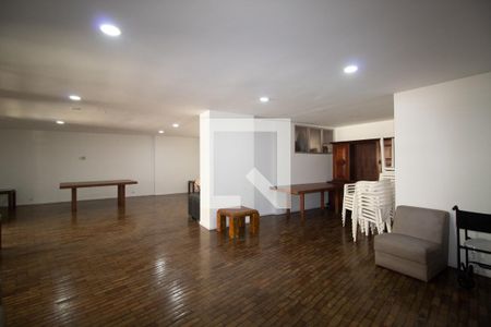 Apartamento à venda com 134m², 4 quartos e 3 vagasÁrea comum - salão de festas