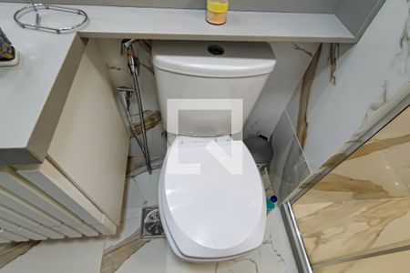 banheiro social de apartamento para alugar com 3 quartos, 81m² em Taquara, Rio de Janeiro