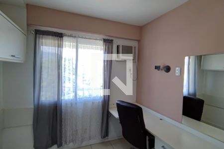 quarto 1 de apartamento para alugar com 3 quartos, 81m² em Taquara, Rio de Janeiro