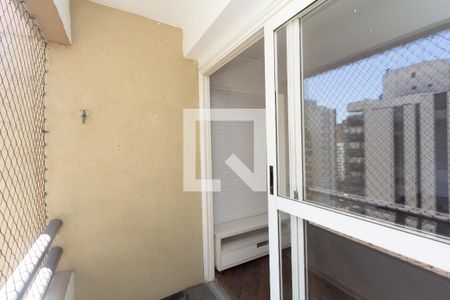 Sala varanda de apartamento à venda com 2 quartos, 60m² em Moema, São Paulo