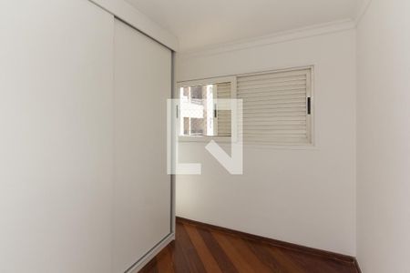 Quarto 1 de apartamento à venda com 2 quartos, 60m² em Moema, São Paulo