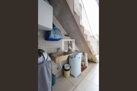 Casa à venda com 100m², 2 quartos e 5 vagas Casa à venda com 100m², 2 quartos e 5 vagasÁrea de serviço