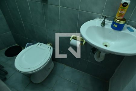 Casa para alugar com 120m², 3 quartos e 3 vagasBanheiro Suíte 2