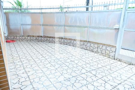 Casa para alugar com 120m², 3 quartos e 3 vagasquintal