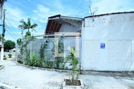 Casa para alugar com 120m², 3 quartos e 3 vagasFachada