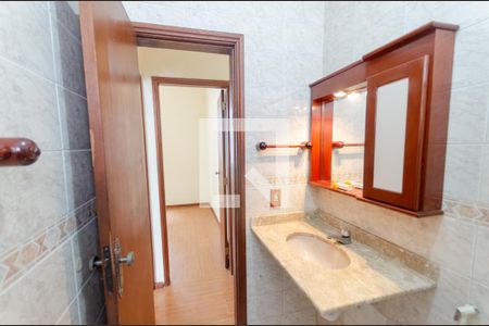 Apartamento para alugar com 60m², 2 quartos e sem vagaBanheiro