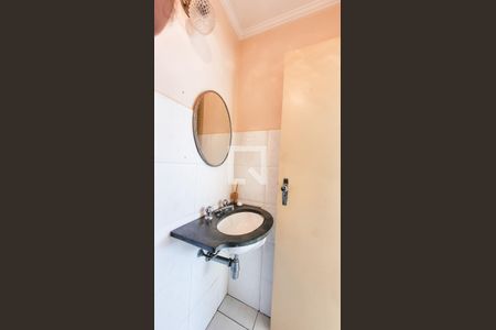 Casa à venda com 260m², 4 quartos e 4 vagasBanheiro