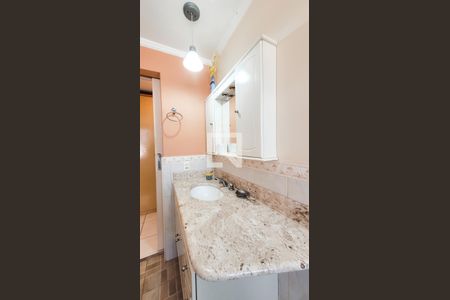 Casa à venda com 260m², 4 quartos e 4 vagasBanheiro