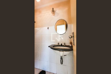 Casa à venda com 260m², 4 quartos e 4 vagasBanheiro