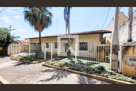 Casa à venda com 260m², 4 quartos e 4 vagasÁrea Externa