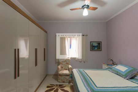 Casa à venda com 178m², 3 quartos e 3 vagas Casa à venda com 178m², 3 quartos e 3 vagasSuíte