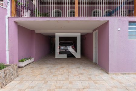 Casa à venda com 178m², 3 quartos e 3 vagas Casa à venda com 178m², 3 quartos e 3 vagasGaragem