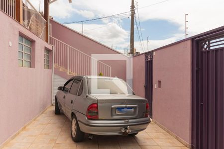 Casa à venda com 178m², 3 quartos e 3 vagas Casa à venda com 178m², 3 quartos e 3 vagasGaragem