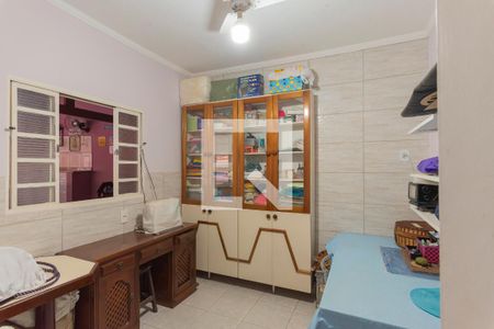 Casa à venda com 178m², 3 quartos e 3 vagas Casa à venda com 178m², 3 quartos e 3 vagasQuarto de Serviço