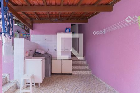 Casa à venda com 178m², 3 quartos e 3 vagas Casa à venda com 178m², 3 quartos e 3 vagasÁrea de Serviço