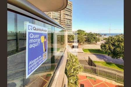 Apartamento para alugar com 106m², 2 quartos e 1 vagaPlaquinha