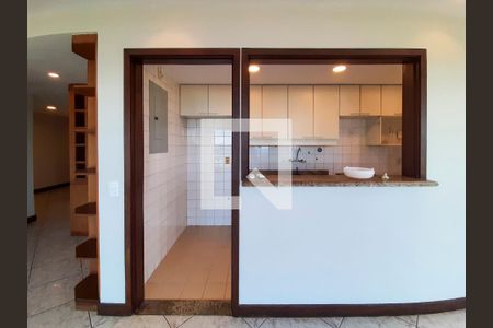 Apartamento para alugar com 106m², 2 quartos e 1 vagaCozinha