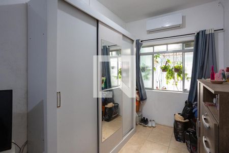 Quarto 1 de casa à venda com 4 quartos, 100m² em Costa E Silva, Porto Alegre