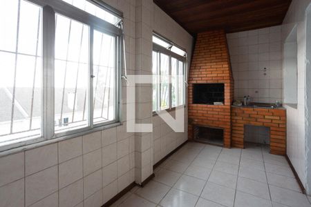 Casa à venda com 100m², 4 quartos e 1 vaga Casa à venda com 100m², 4 quartos e 1 vaga2° andar - Churrasqueira