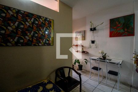 Apartamento à venda com 29m², 1 quarto e sem vagaSala