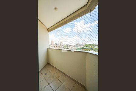Apartamento à venda com 90m², 3 quartos e 3 vagasVaranda