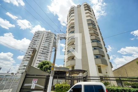Apartamento à venda com 90m², 3 quartos e 3 vagasFachada
