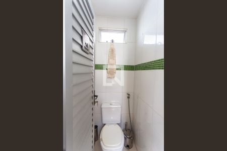 Casa à venda com 600m², 5 quartos e 15 vagasBanheiro do Espaço Gourmet