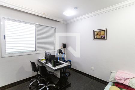 Casa à venda com 600m², 5 quartos e 15 vagasQuarto 5/Escritório