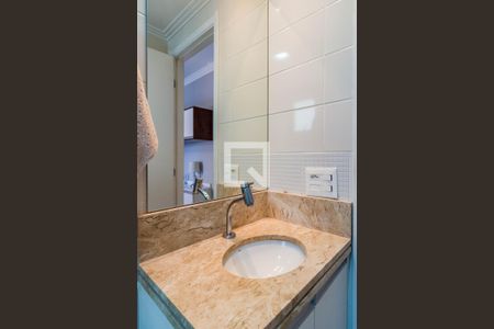 Apartamento à venda com 62m², 3 quartos e 1 vaga Apartamento à venda com 62m², 3 quartos e 1 vagaBanheiro